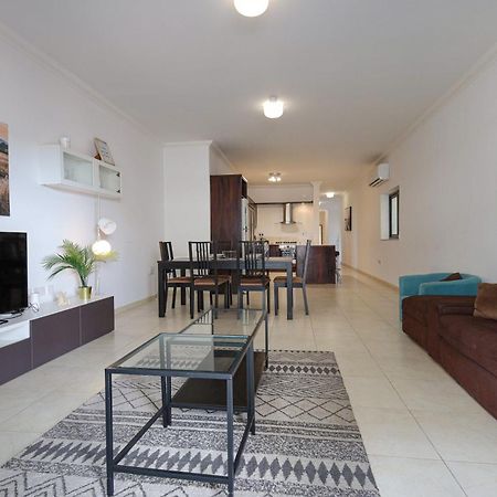 Modern 3Br Stylish & Spacious Apartment - Close To Sliema Promenade Gzira Exteriér fotografie
