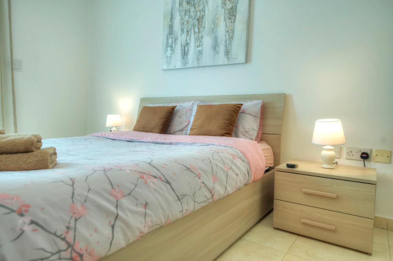 Modern 3Br Stylish & Spacious Apartment - Close To Sliema Promenade Gzira Exteriér fotografie