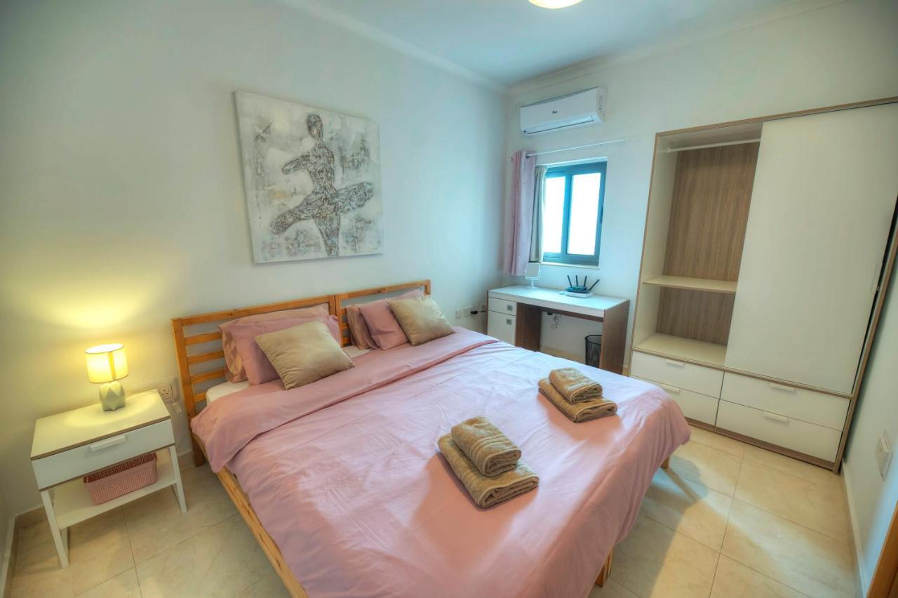 Modern 3Br Stylish & Spacious Apartment - Close To Sliema Promenade Gzira Exteriér fotografie