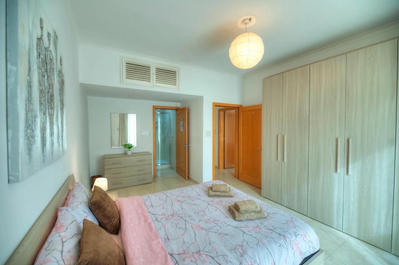 Modern 3Br Stylish & Spacious Apartment - Close To Sliema Promenade Gzira Exteriér fotografie