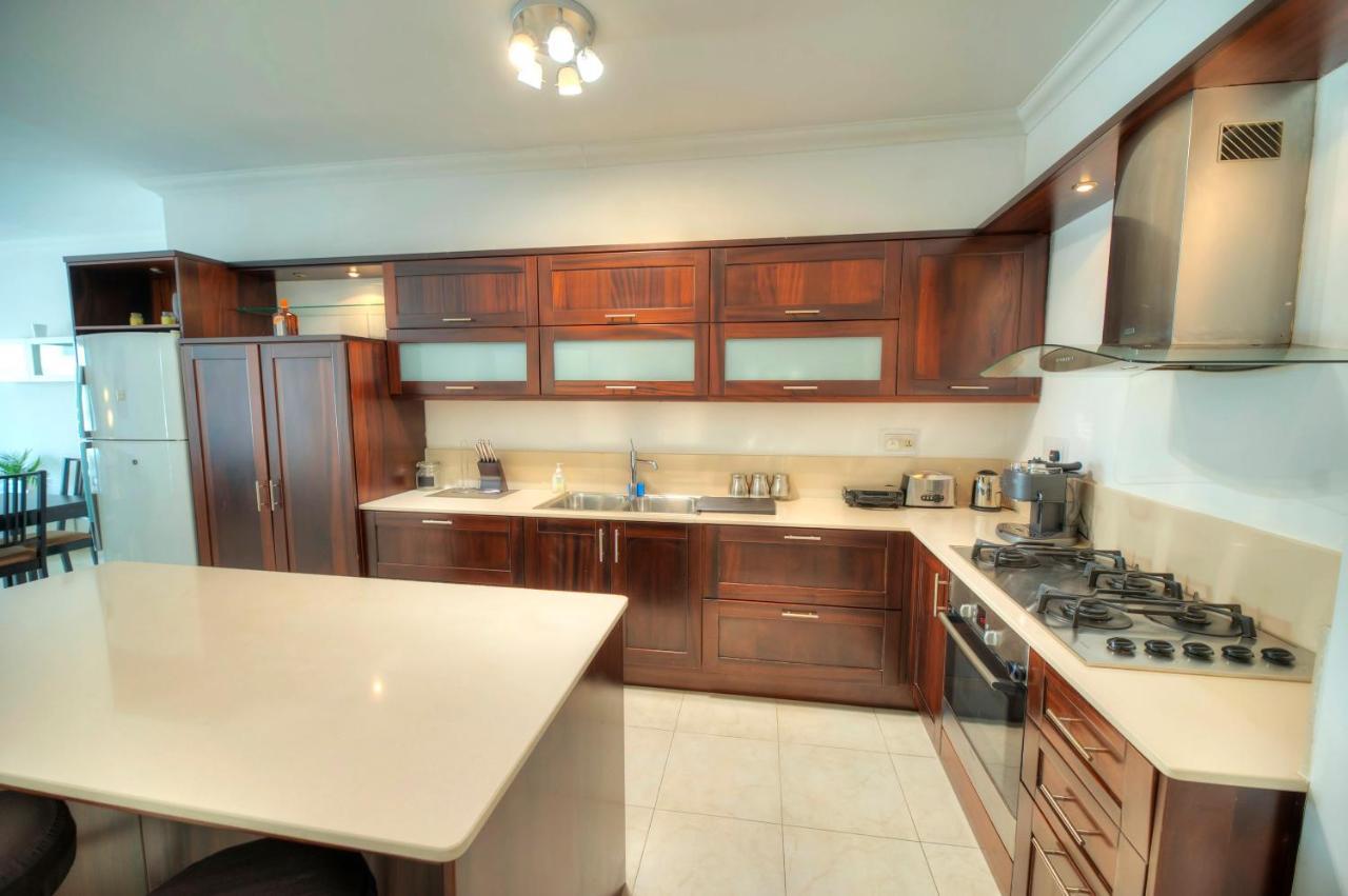 Modern 3Br Stylish & Spacious Apartment - Close To Sliema Promenade Gzira Exteriér fotografie